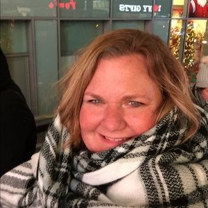 Meet your Posher, Brook